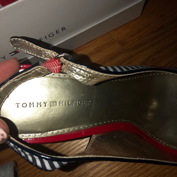 tommy heels - Picture 3 of 3